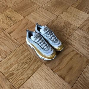 Air Max 97 SE Metallic Gold
